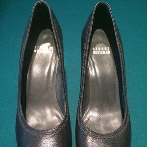 Stuart Weitzman Shoe - Black Leather Pump